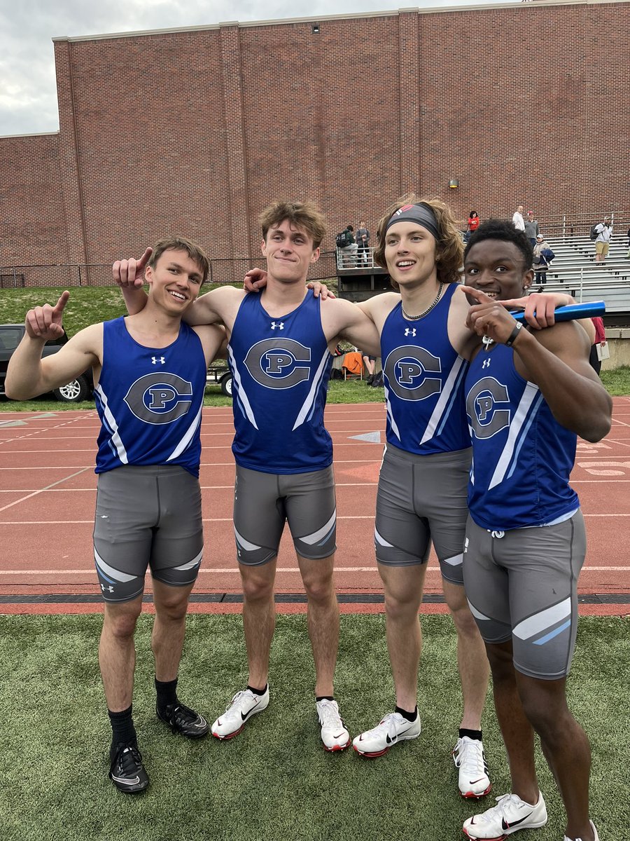 The 4x400 Relay of Declan Buss, Jack Gillogly, Christian Lanphier, and AJ Jones just broke the school record with a time of 3:20.20!! 

#rolljays