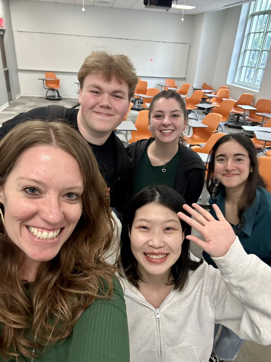 bdernberger's tweet photo. The end of the semester is always bittersweet. I’m exhausted, they’re exhausted, and we’re all limping our way to the finish line. But getting to think and talk about #Sociology of Sex & Gender with 50 students twice a week is also a delight 💙
@GWtweets #PartTimeProfessor https://t.co/4R6mIonkxf