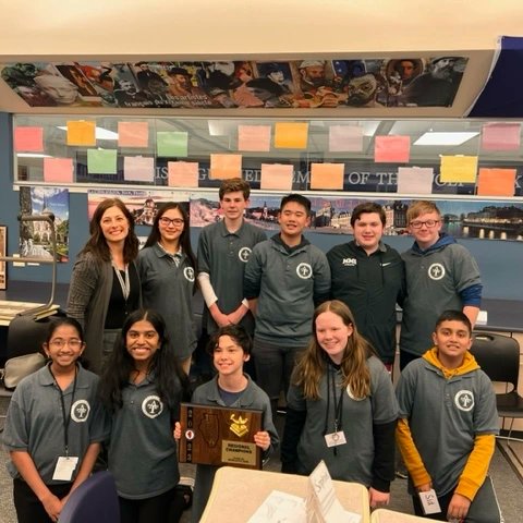 EFish30's tweet photo. REGIONAL CHAMPIONS!! Congratulations to the Marlowe Academic Team!👏👏 #marlowe72 #marlowe158 https://t.co/WR8goH3Mh3