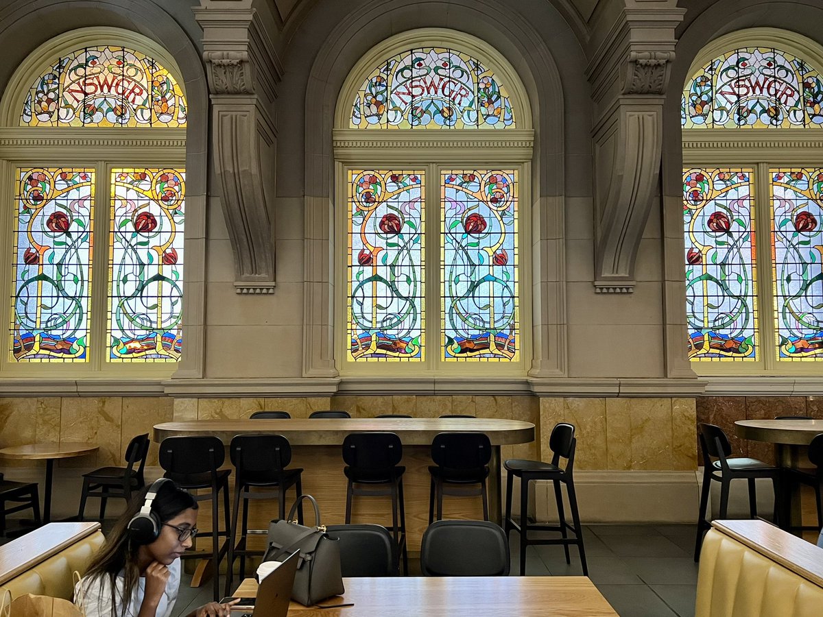 headfulloffood1's tweet photo. The revamped Central Station in Sydney is so good. Where historic design meets the 21st century to create distinct wonder https://t.co/AfcLzS7DkC
