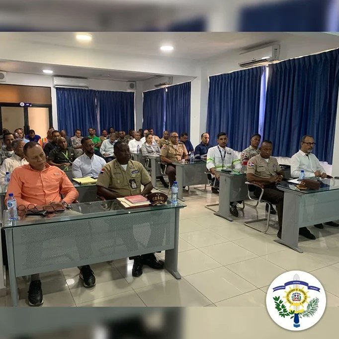 CESEPRD's tweet image. Desarrollamos una extensa jornada de trabajo con todos nuestros OPIP y Jefes de Seguridad CESEP a nivel nacional, con el objetivo de continuar fortaleciendo la seguridad y protección en todos puertos del país.

@mdefensard @PortuariaRD
@asociaciondenavieros 
#pbip #ceseprd #opip