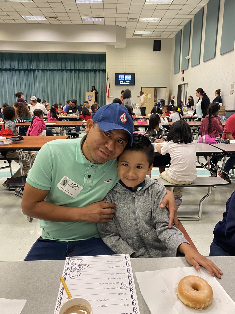 MytraCunningham's tweet photo. Our Primary Dads and Donuts 🍩 was a success this morning! Our little ones really enjoyed themselves. The dads did too! Tomorrow we celebrate with our intermediate bunch. @ExplorersCol #CAMPCollins https://t.co/0Ibrx9Ccdg