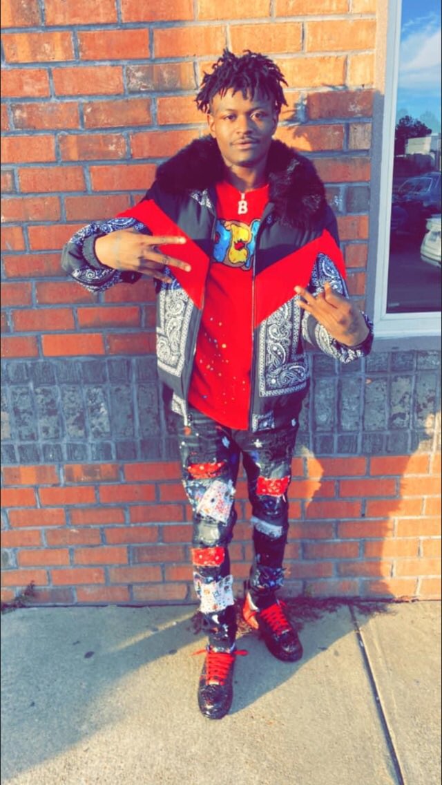 b_chucky1's tweet photo. Yn looking like a bag who tryna fwm thoo🤲🏿🗣🥴
#ContentCreator https://t.co/yKTo5vc2Ny
