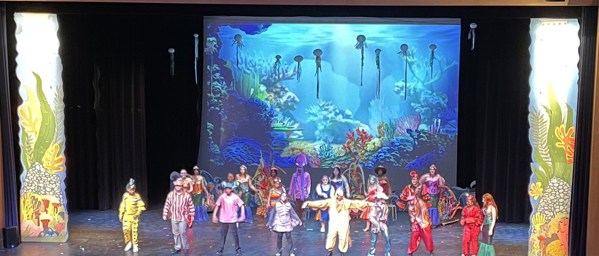 MPS_MethuenHigh's tweet photo. Amazing!  3 days, 4 performances left. Don’t miss @stagedoor22 and The Little Mermaid! https://t.co/HaaHMzajYw