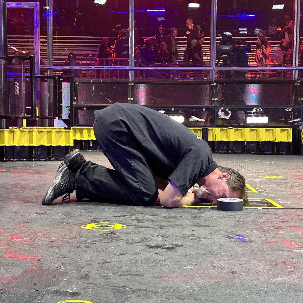 BattleBots on Twitter "Anyone lose their keys? BattleBots Discovery"
