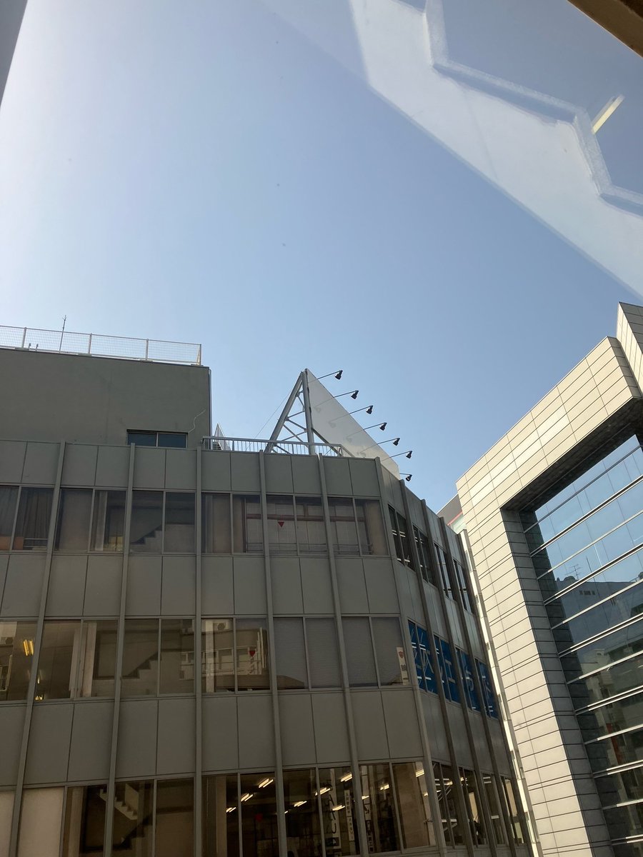 mottelomiya's tweet photo. おはようございます🤗
久しぶりの投稿になってしまいました🙁
本日の最高気温は25度☀
かなり暖かくなりましたね😊
4月最終日頑張りましょう😆
#企業公式相互フォロー祭り
#企業公式が毎朝地元の天気を言い合う
#クラウド電話 #VALTEC
#移転 #訪問介護 https://t.co/4rUFl49m2V