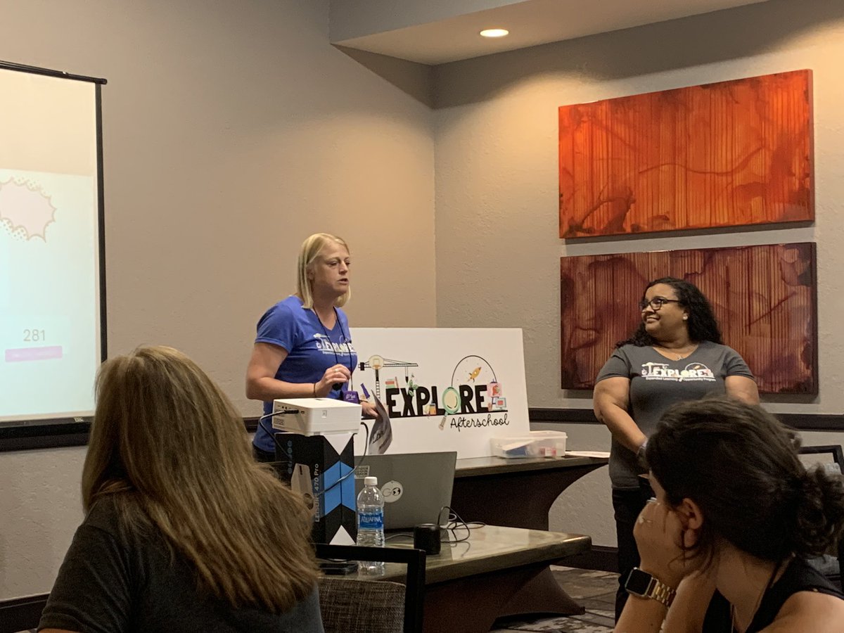 Proud of our ExL team from Alta Loma SD, Cara Cerecerez, Director of Student Services; Marla Lowry, ELOP coord. presented Explore the Shift (from day care to Explore) at the BOOST conference in Palm Springs. @SBCo_Supt_Ted @SBCSS_FamEngage @SBCSSLeadership @AltaLomaSD