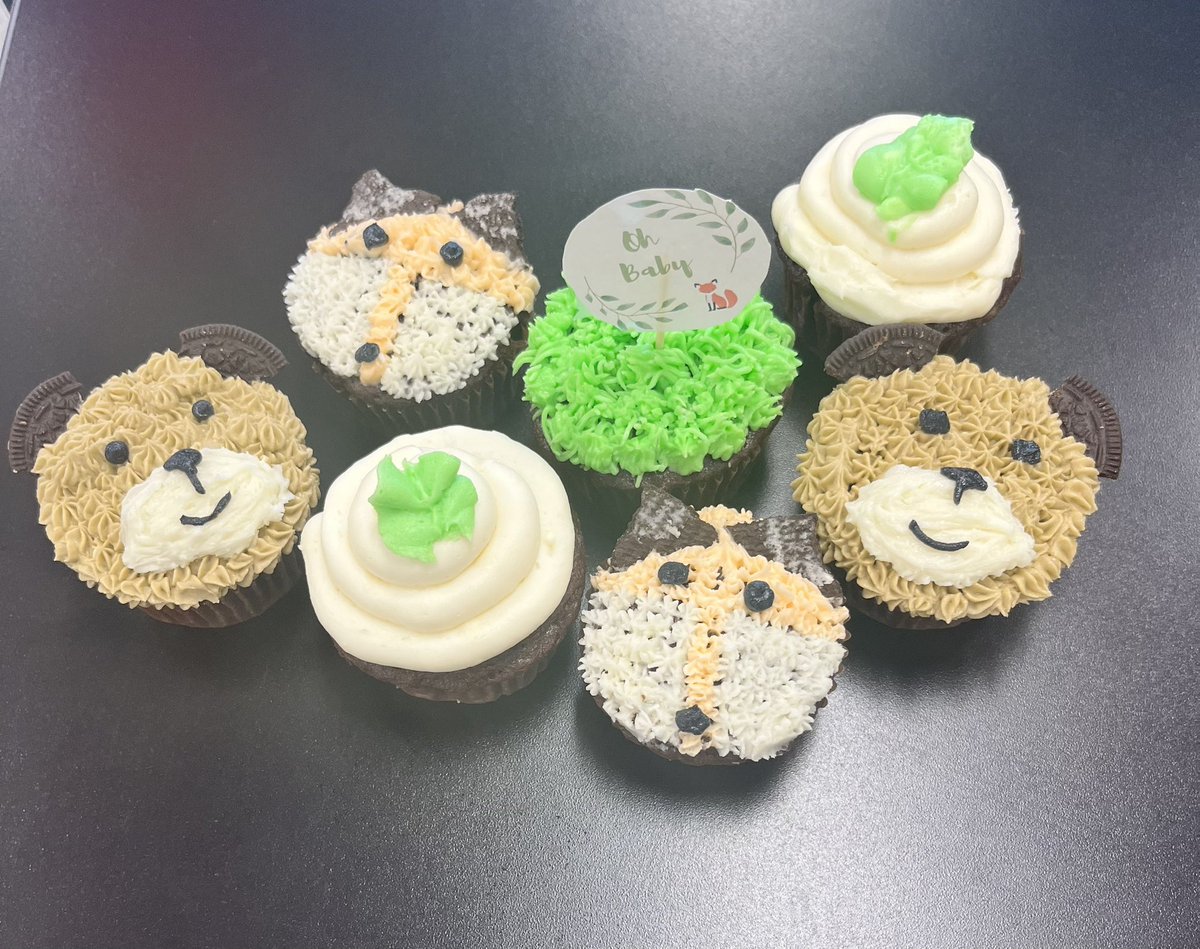 mrsbertroche's tweet photo. Culinary 3 students engaged in a project that simulated them owning, communicating, and producing cupcakes/cakes for a bakery business! They chose a client and had to create exactly what they wanted! I think they’ll have some happy customers! 🧁 🍰 🎂 @JohnstonCSD @JCSD_JHS https://t.co/mz0q6D6RGh