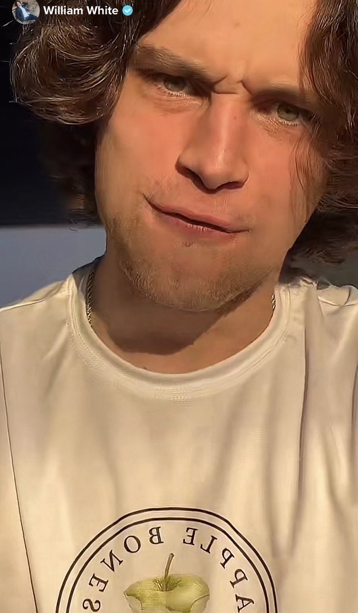 RobinScrutton's tweet photo. How is someone this hot 🥵 I can’t even believe it you guys 🫠🥵🔥 Post #2 #Williamwhite #HotAf #Whiteyynation #Bestliveever 🔥🔥🔥🔥 https://t.co/FSHLewjtuH