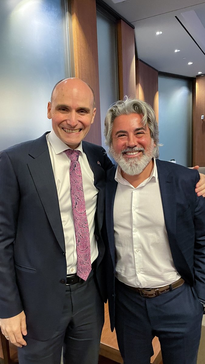 jyduclos's tweet photo. A great day for Canadian content.

@Pablorodriguez’s Bill #C11—legislation that empowers Canadian content creators and promotes our vibrant media landscape—has received royal assent.

And we’re ready to watch our country’s creative voices shine! https://t.co/Ru185ixabx