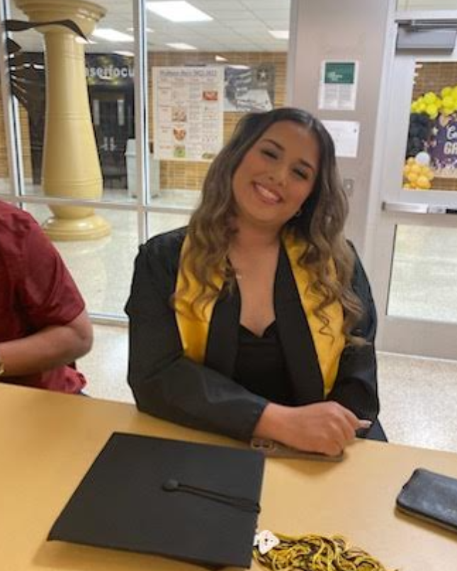 RANESIAEDWARDS's tweet photo. OUR #IKEONIC @Eisenhower_AISD SENIOR Eagles are being celebrated for their accomplishments...HONOR Graduates Reception and Program!
# SWOOP https://t.co/c2J3ZdeWQ7