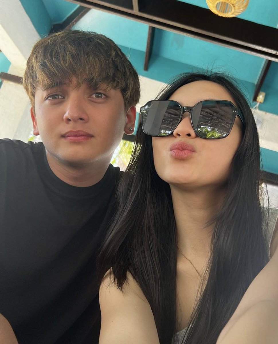 raawrbyx's tweet image. Goodmorning FranSeths!