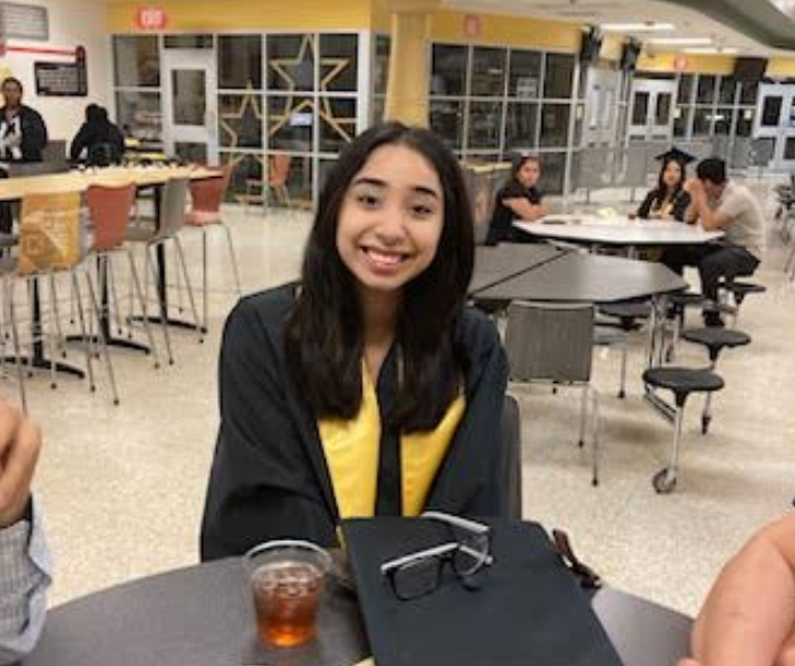 RANESIAEDWARDS's tweet photo. OUR #IKEONIC @Eisenhower_AISD SENIOR Eagles are being celebrated for their accomplishments...HONOR Graduates Reception and Program!
# SWOOP https://t.co/c2J3ZdeWQ7