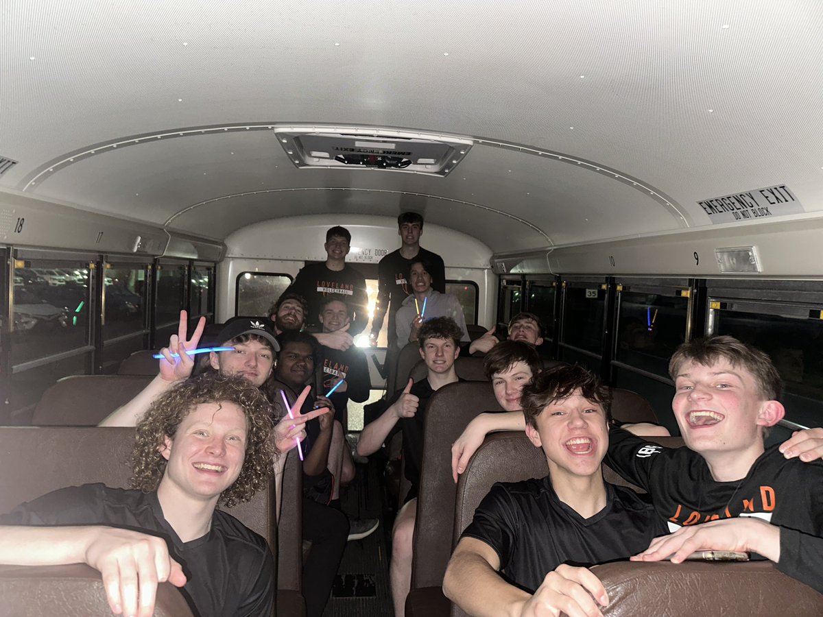 These boys finally pushed past the finish line and beat a great Badin team in 4 sets! 🏐@LovelandTigerAD <a href="/LABTigers/">Loveland Athletic Boosters</a>