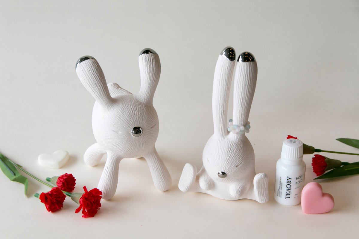 yinggeceramics1's tweet photo. ✺Scent selection✺
Mother's Day is coming,
have you picked out your gift yet?
We propose a fragrance gift that you can create scent memories with your mom!
-
Feat. ceramic artists #CHOMingshun & #HSUHsulun fragrance essential oil #Teaory
Online shop: https://t.co/62Pp4luAlj https://t.co/b1bKV9mZzf