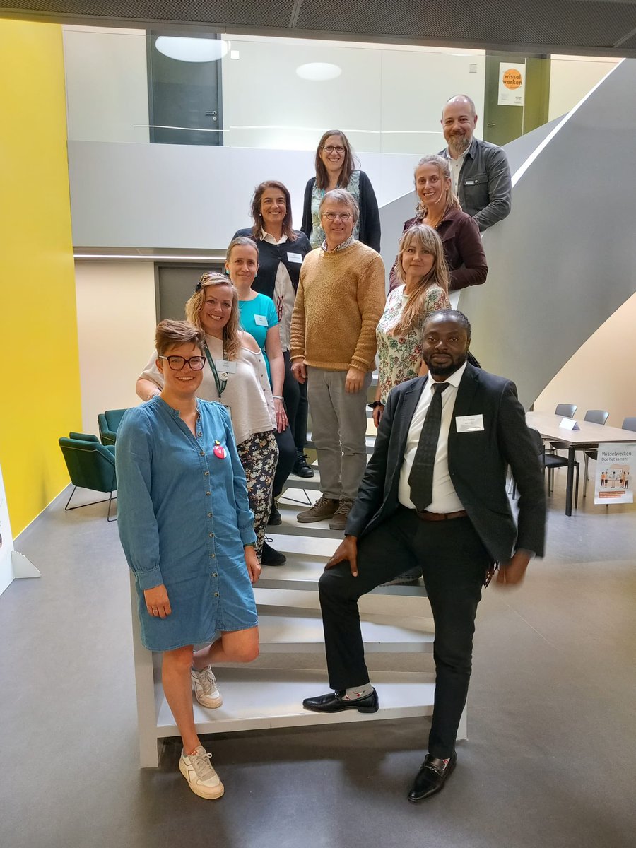 sarah_lou2222's tweet image. A full day of workshops @ArteveldehsGent learning with &amp;amp; from #occupationaltherapists from Belgium, Sth Africa, Prague, Ukraine Portugal. Exploring older peoples free time through co-occupations, contemporary art, addiction, occupational legacy, addiction &amp;amp; times of war 🇺🇦💚