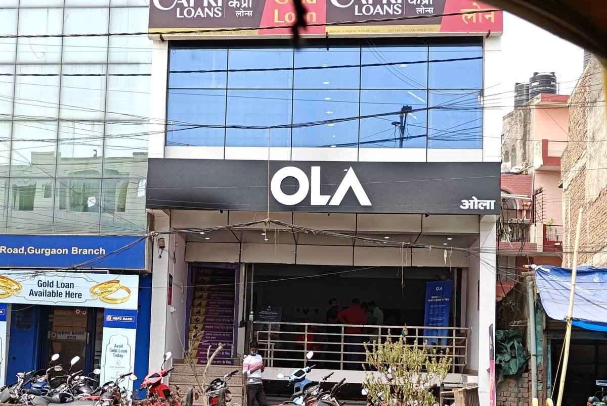 The_GauravS's tweet photo. A new OLA Experience Centre has opened near my home 👀
This is the 3rd experience centre in Gurgaon.
How many OLA stores are in your city ?
#EV #EVIsFuture #OLA #olaelectric https://t.co/tDpnk6LiPi