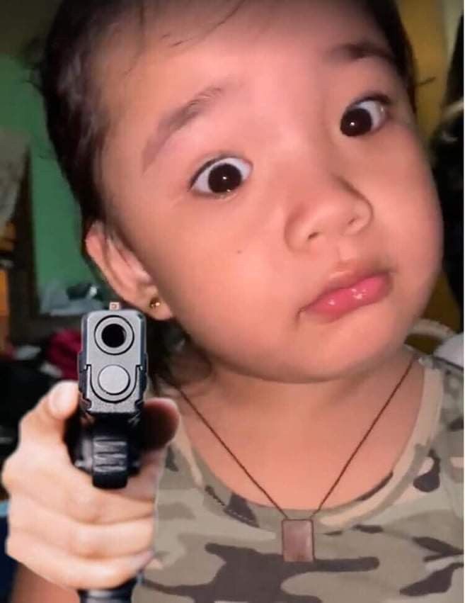 __nuggets00's tweet image. - lockscreen/wallpaper
- last song
- 7th saved pic
- 7 moots: @chickensteaaak @yoitswallance @fideliklay @luckcatalyst @Kittieyhel008 @BarDaOffcialAU @MialieTudilla