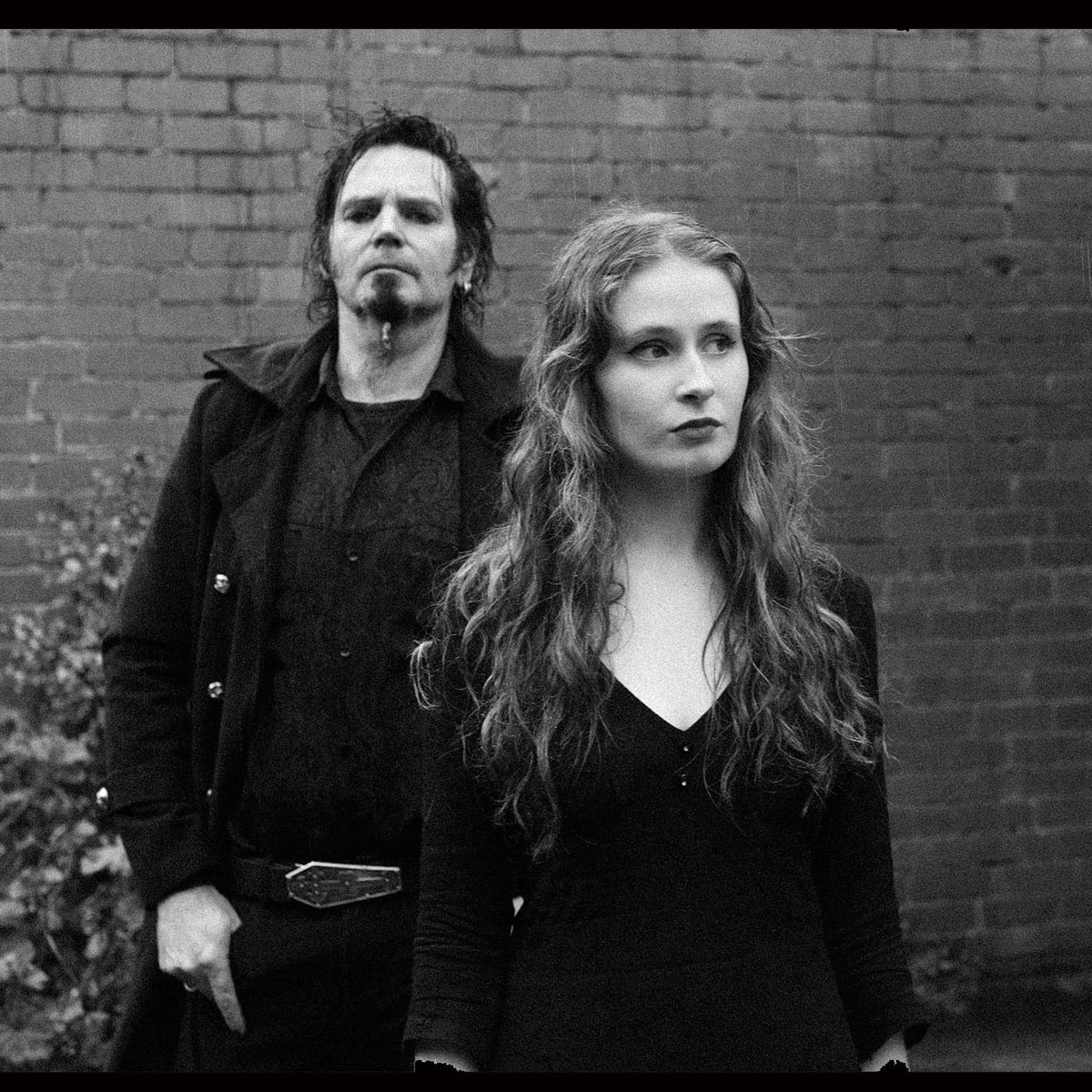 The duo, comprised of Melbourne producer Loki Lockwood and rising vocalist Maggie Alley, have created a song that’s both dark and layered with intricate details that demand multiple listens.

Click for more bsapp.ai/rUEYq9MEh

#music #gothic #Velatine #song #industrial