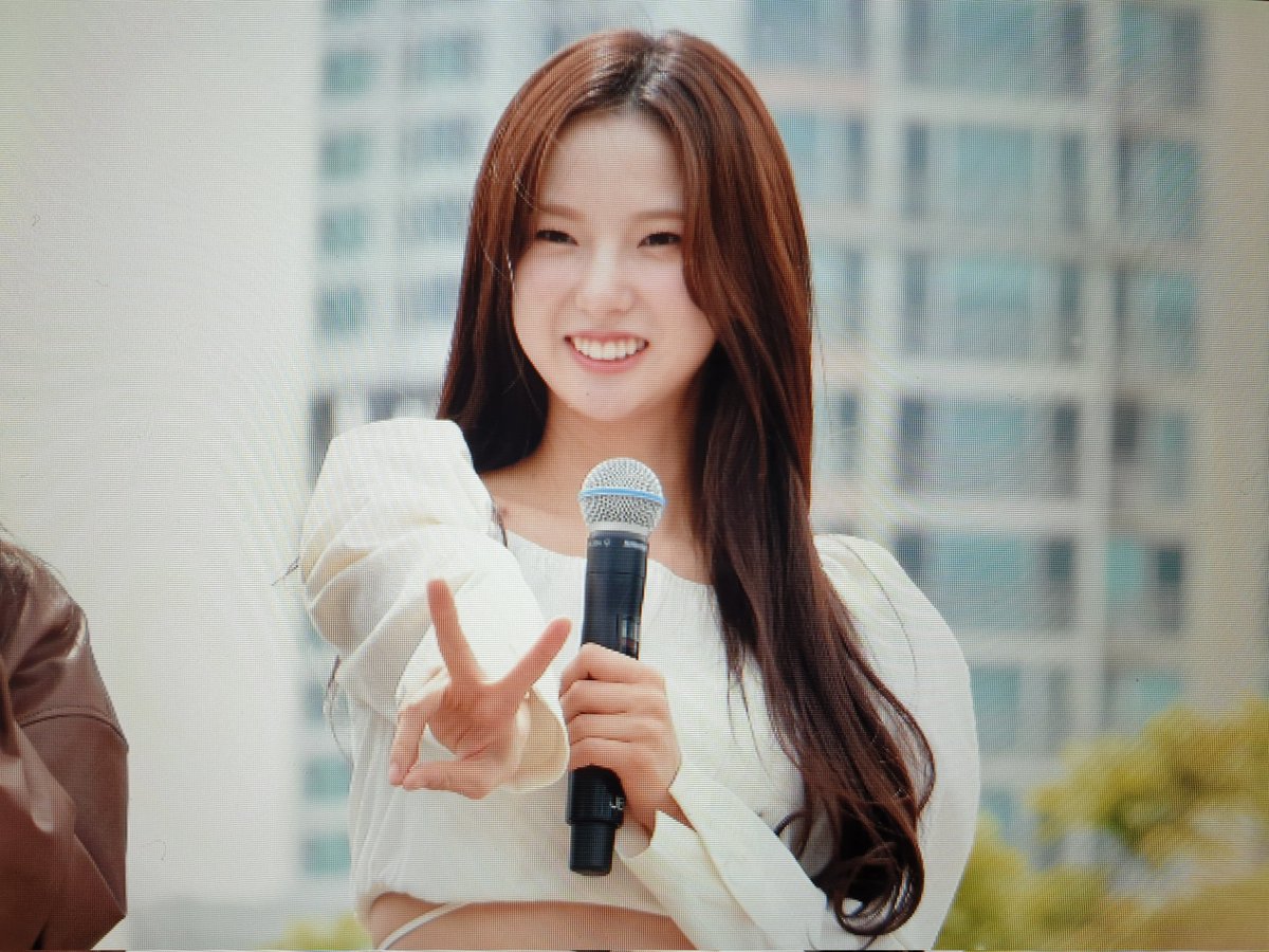 CLCheart_'s tweet photo. 230428 #최유진 뮤직뱅크 #케플러 미니팬미팅 preview
#Kep1er #CHOI_YUJIN

#씨엘씨 #CLC https://t.co/kNYC8Y939Q