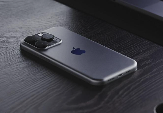 ZOL_Tech's tweet photo. iPhone 15 will use USB-C: it can charge up to 27W with no speed limit.
#iphone #Iphone15 #Apple #ios #iOS17 
@91mobiles @UniverseIce https://t.co/4HMQJ0UX5V