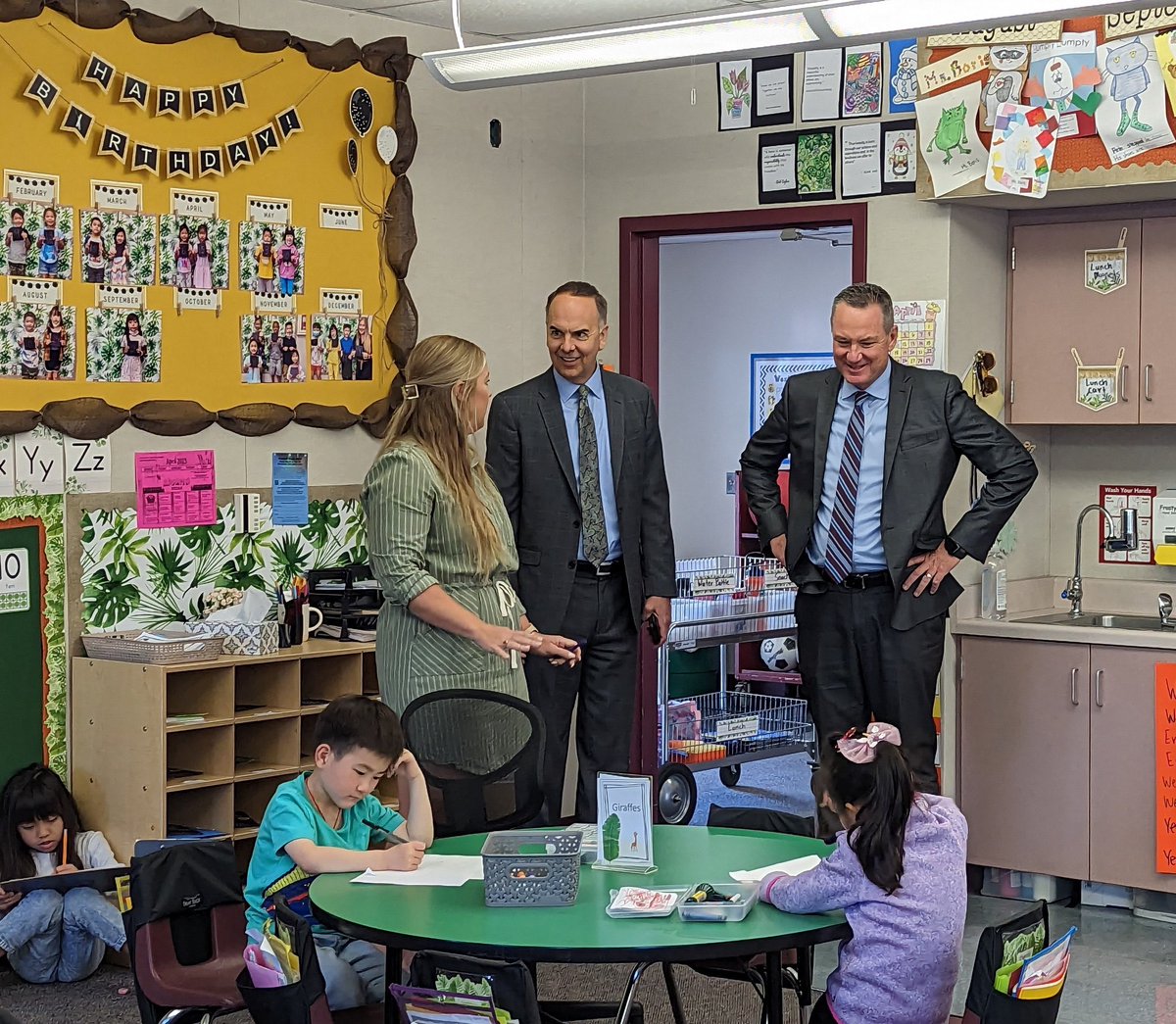 westhoffschool's tweet photo. We were thrilled to host Superintendent Dr. Taylor, Board member Abou-Taleb, and Executive Cabinet, Dr. Witmer, Dr. Torres, and Dr. Koh for a site visit today. Our Wranglers had a wonderful time showing off all the ways they SHINE! https://t.co/8EJSUyG0Q3