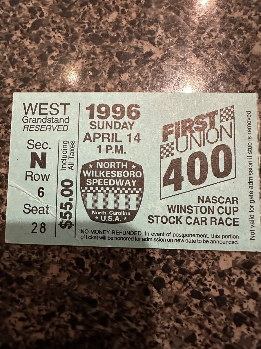 larryclark43's tweet photo. @NWBSpeedway @NASCAR My wife and I were there. https://t.co/TakLPkOuhR