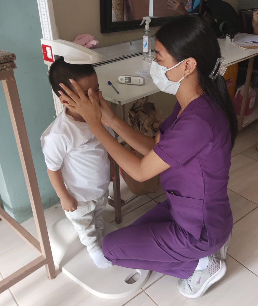 Salud_Guayas's tweet photo. #CruzadaPorLaSalud | Con el objetivo de disminuir casos de desnutrición infantil, brigadas del #Distrito09D04 de @Salud_Ec brindan atención en CDI 'Anita Flores", "Amigitos del Saber" y "Mundo de Juguetes". https://t.co/Ke9kOr20AI