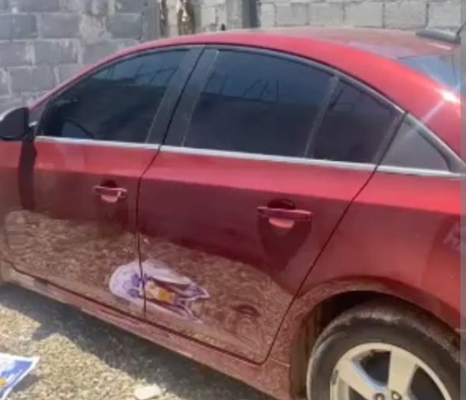 Edwarda77427936's tweet image. El #Asecino William Núñez de 48 años, mato a Braylin Fermín Peña, de 33 años, su compañera. Luego se #mato dentro de su vehículo. La tragedia ocurrió cerca del Hipódromo V Centenario