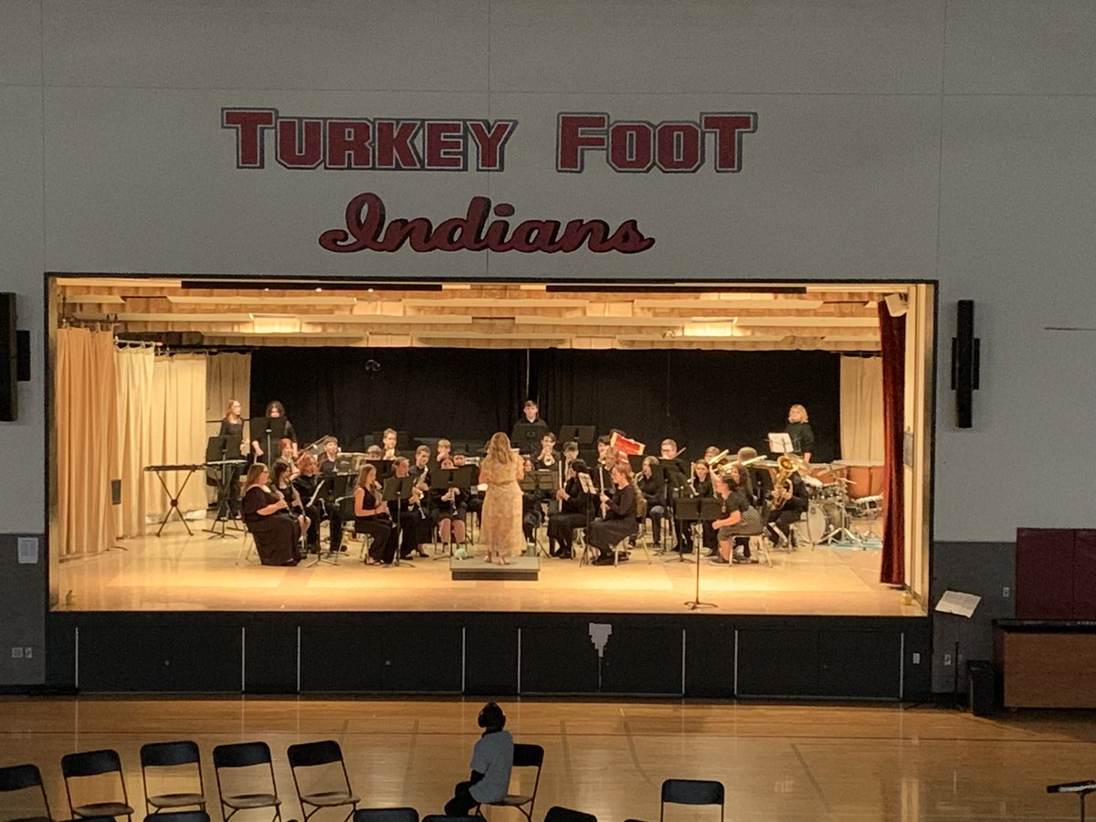 allison_fangman's tweet photo. A big round of applause to @TurkeyFootBands for another amazing concert! We can’t thank you enough for encouraging Anthony to step outside of his comfort zone and creating a musician for life! @MrFangman  @FootMiddle https://t.co/bBIWDmjgQ7