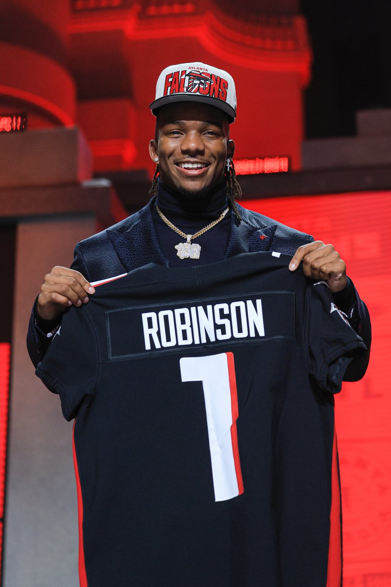 AtlantaFalcons's tweet photo. Life is just better in Atlanta https://t.co/U7NggcQxfd