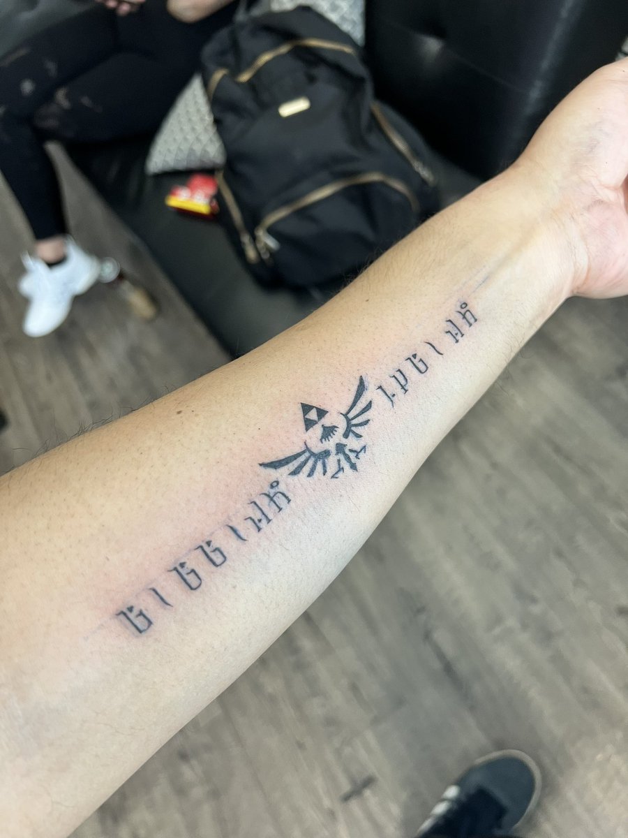 Ala_wake tweet media