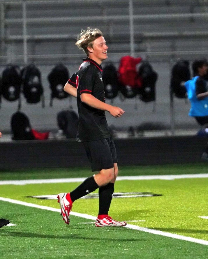 ScottAveryZZQ's tweet photo. #SonyCamera #SonyImagingEdge
@AntlerSoccer @DCPGSports
#antlernation @nebpreps
5-0 Antlers 22m P2 https://t.co/Tjz7hViprU