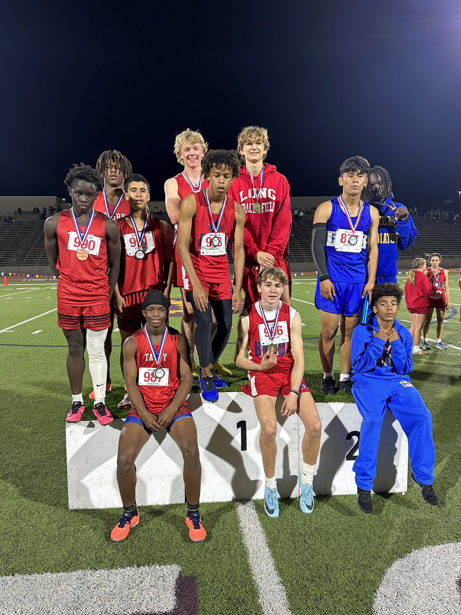 TasbyAthletics's tweet photo. 3rd place 4X4 at the #CityMeet with a time of 3:55! @TheGriffins22 @NeshaMaston @ConradSchools @ConradTf1 @treytrey04 @StevenEisme @MelFogiePE @JoshRagsdale https://t.co/xBSrWZfkyX