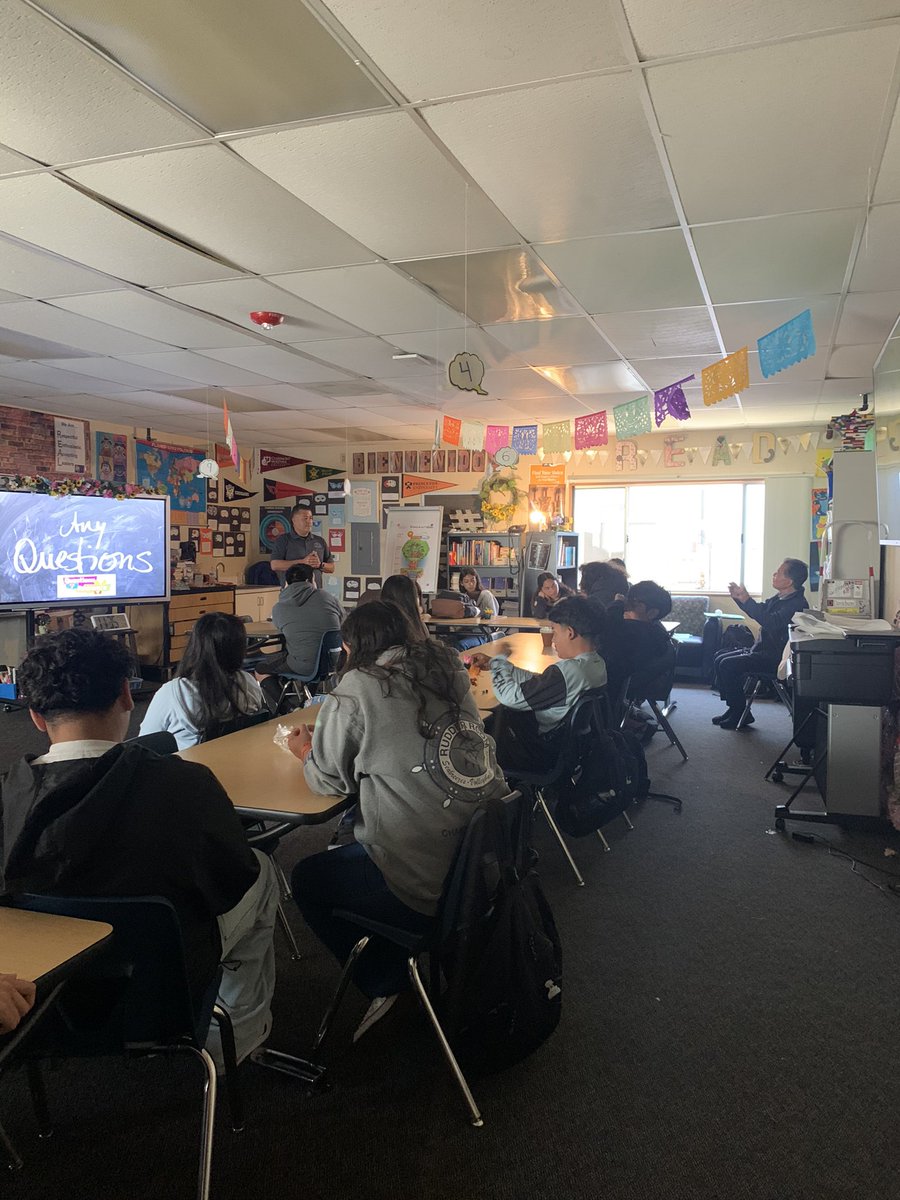 RRealcounselor's tweet photo. Great speakers today at our 2022-2023 Rio Real Career Day! @RioRealSchool @RioSDLive @Dgirela805 @JR_Bookkeeping https://t.co/bFzjYG0pIh