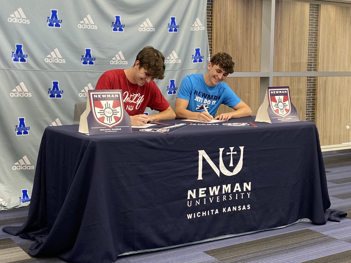 Cannot wait to watch my kiddo play at the next level! Congrats <a href="/JackMoll15/">Jack Moll</a> and Micaiah!
