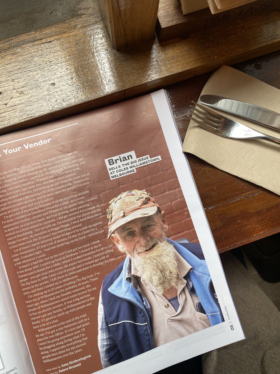 | Me●w tweet media