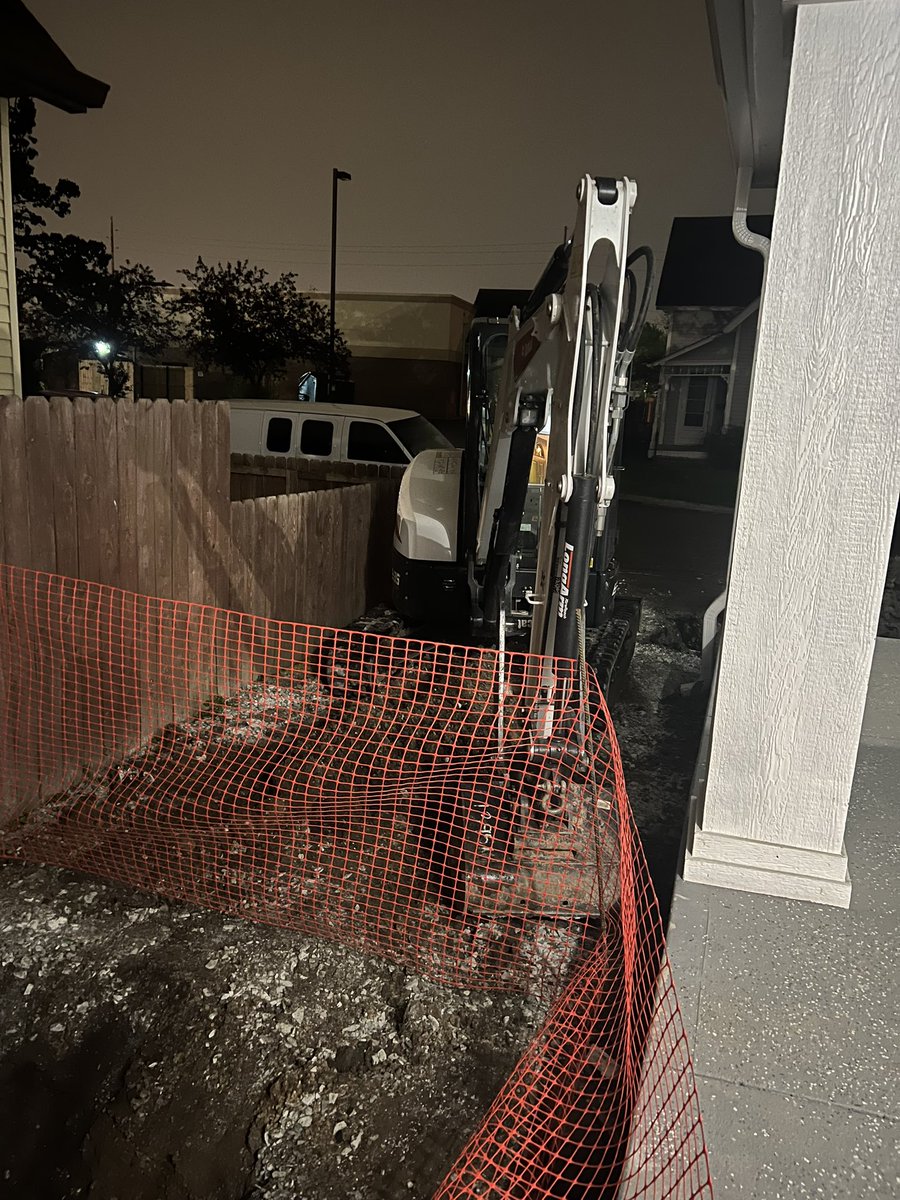 _hannahperry's tweet photo. I’m just waiting for the security camera notification of someone trying to break into this thing https://t.co/SZ0k2noaK7