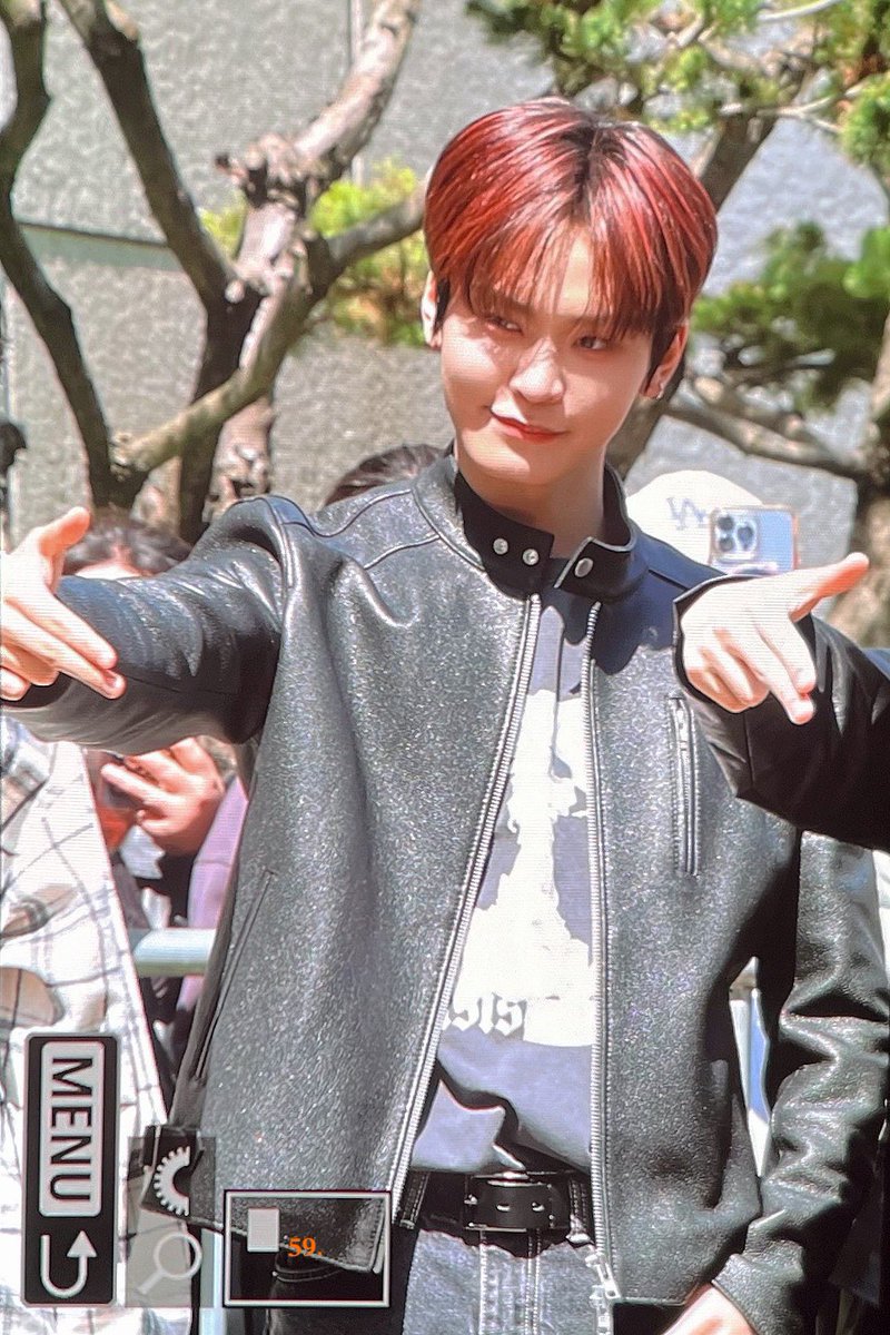 mayninth59's tweet photo. 230428 뮤출 드LEW와 #템페스트 #태래 #TEMPEST #TAERAE @TPST__official @TPST_twt https://t.co/n18GkZOlyW