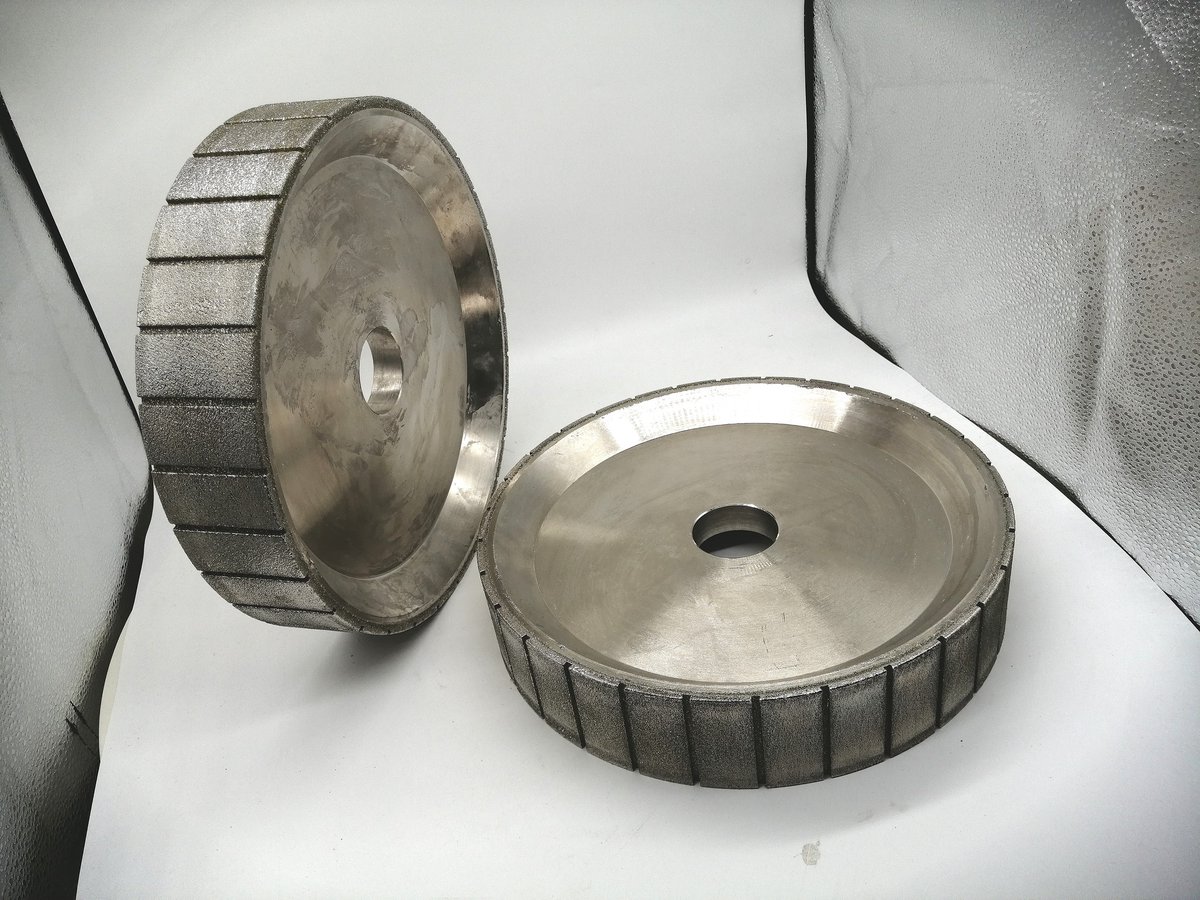 KatherineH26070's tweet image. Morning everyone🐳
These are some vacuum brazed hand profiling bits, vacuum brazed router bits, profile &amp;amp; polishing wheels. Welcome your inquiry.
#handprofilingbits
#routerbits
#profilepolishingwheels
#marble