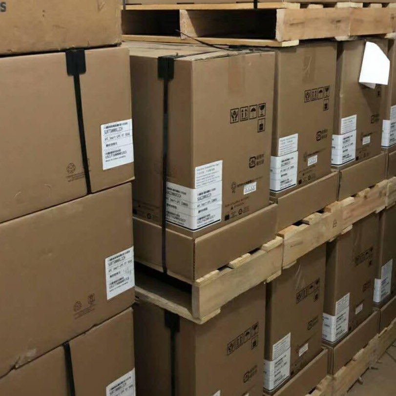 AiHYF13's tweet photo. Sell various models of APC UPS with brand new packaging, discounted sales, greater demand, more discounts. https://t.co/JulqEof4Bs