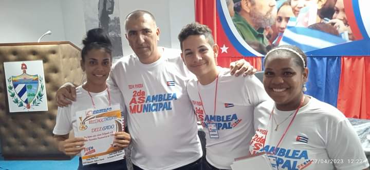 En este día se realiza la plenaria de la Asamblea Municipal de la #FeemPinera con la presencia de la máxima dirección del municipio en nuestra #IslaJoven  dónde el estudiantado plantean sobre sus alegrías e inquietudes vamos Feem  si se puede #1eroDeMayo2023 #FEEMPinera #UJCIsla