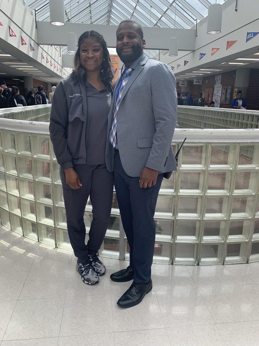 Lee Jones tweet media