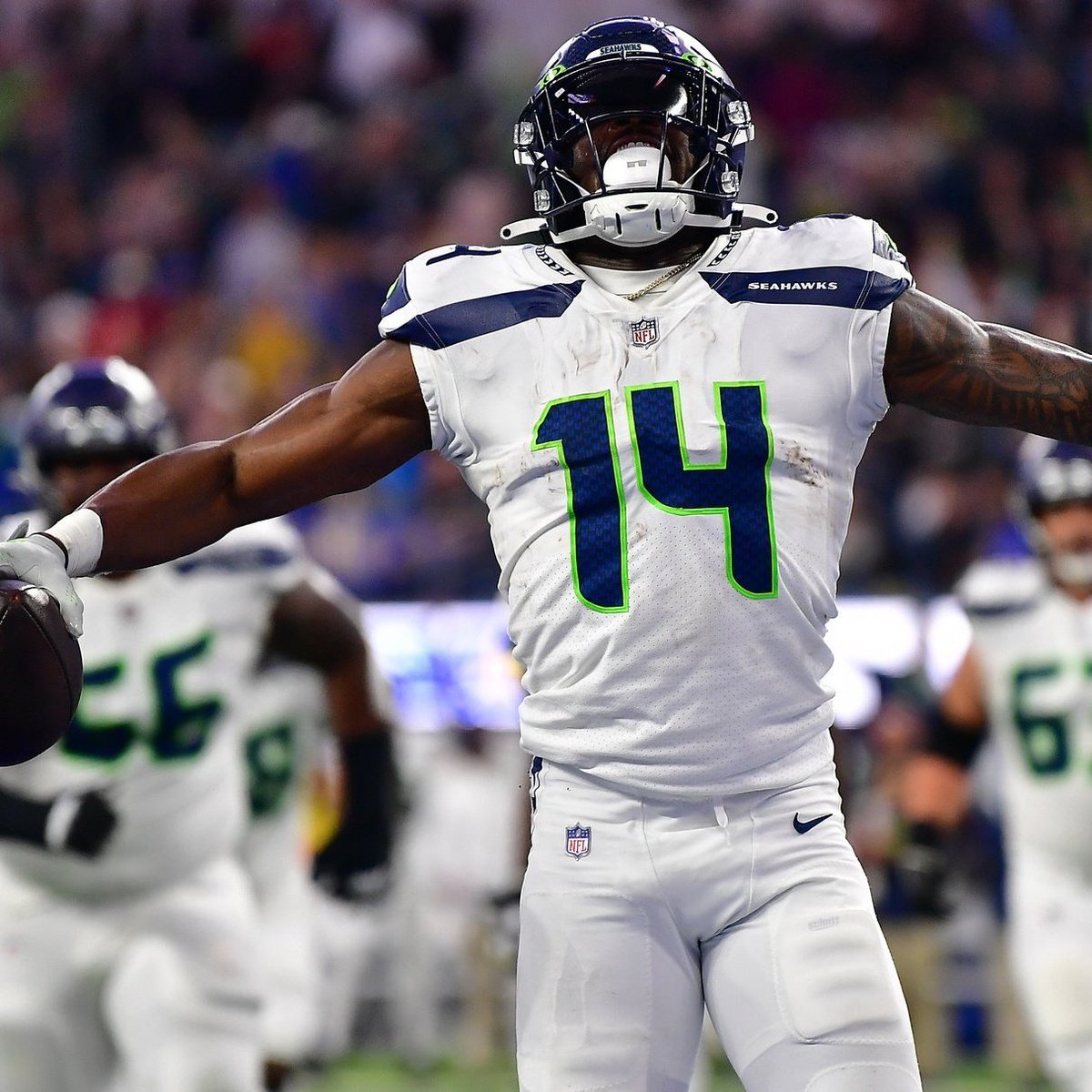 Jaxon Smith-Njigba
Tyler Lockett
DK Metcalf

Do the Seahawks have the best WR trio in the NFL? 😤