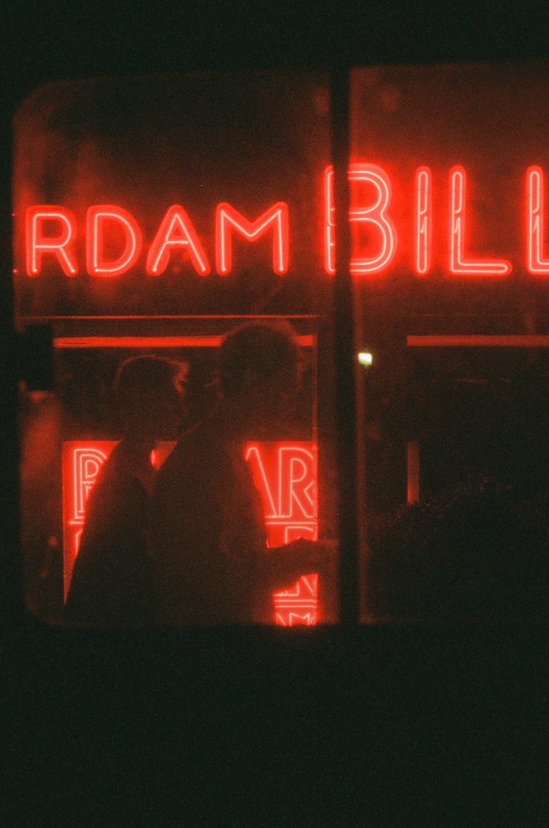 late nigts on lomo800 🎞️  #NYC #filmphotography #HeyLomography