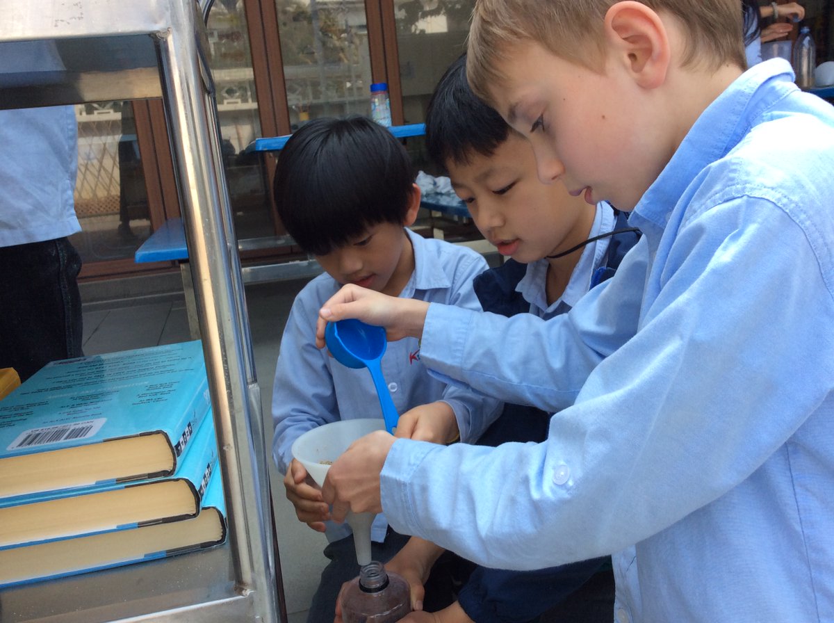 Our commitment to bilingualism extends beyond language classes. At Kingston International School, students learn in both English and Chinese, giving them a unique advantage in a globalized world. Learn more at kingston.edu.hk.