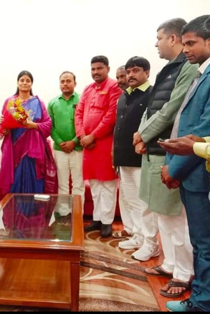 भारत सरकार में केंद्रीय मंत्री एवं अपना दल एस की राष्ट्रीय अध्यक्ष मिर्जापुर से सांसद माननीय #अनुप्रिया पटेल जी को जन्मदिन की हार्दिक बधाई एवं शुभकामनाए💖🎂🎂🙏🙏
<a href="/AnupriyaSPatel/">Anupriya Patel</a> <a href="/ErAshishSPatel/">Ashish Patel</a> <a href="/myogioffice/">Yogi Adityanath Office</a> gl