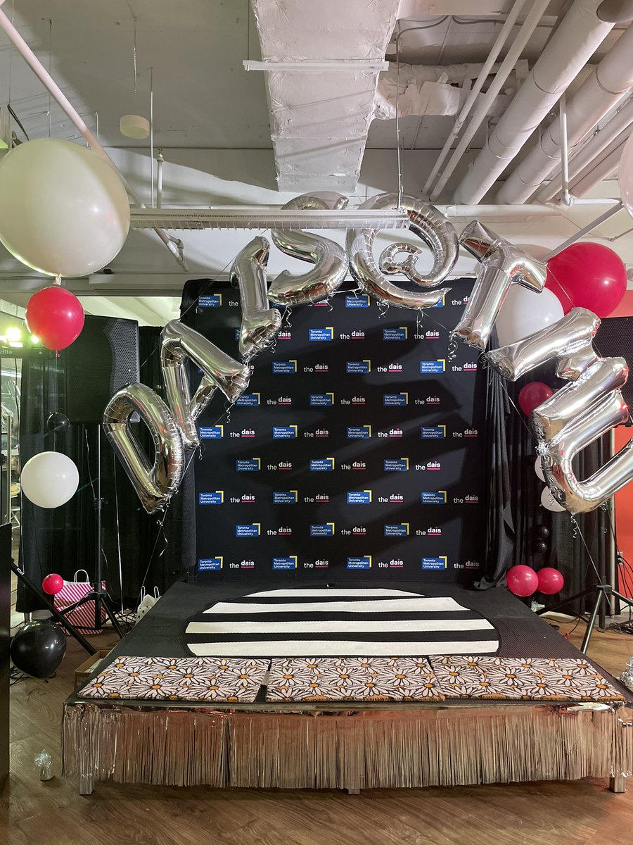 Wonk Prom (inactive) tweet media