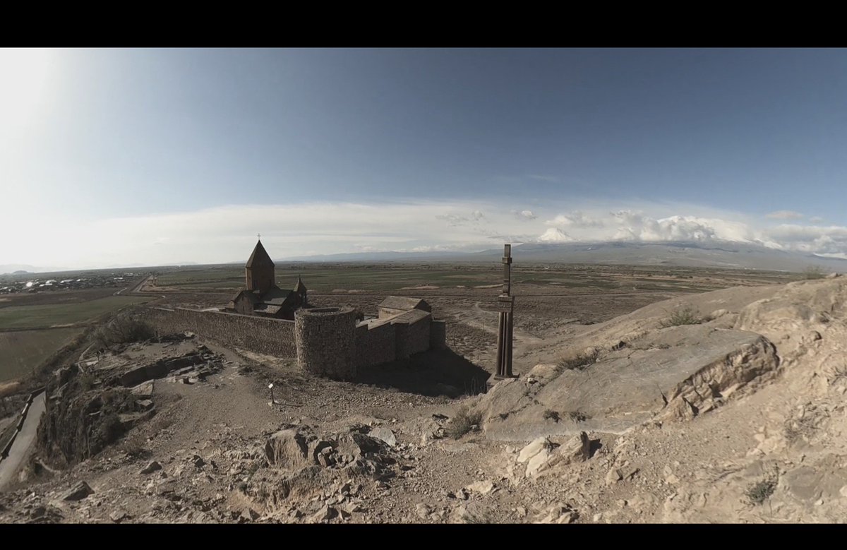 DokodemoVietnam's tweet photo. Khám phá truyền thuyết về tàu Noah tại tu viện Khor Virap của Armenia, nằm dưới chân núi Ararat đẹp tuyệt vời và giàu lịch sử tín ngưỡng, với phòng ngục giam giữ Đức Giáo hoàng Grigor.

https://t.co/S1vzcZ9caT

#Armenia #NoahsArc #VRtrip https://t.co/fPKWqC6NeS