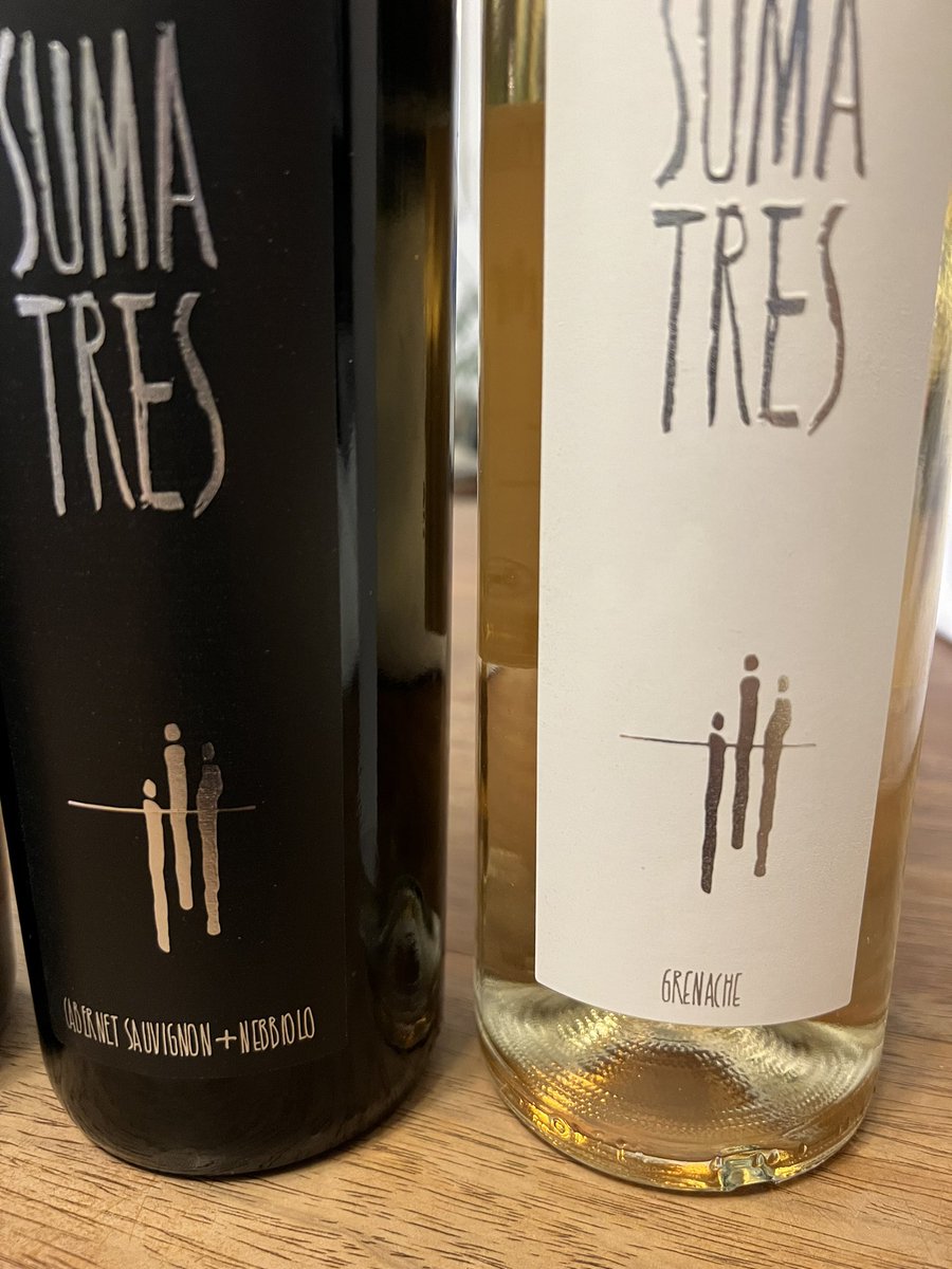 -con mucho gusto les comparto que después de 3 años de este proyecto de diseño / marca, nombre e imagen gráfica /, hoy pruebo este gran vino mexicano hijo del Valle de Gpe, ¡está increíble - #sumatresvinos <a href="/werocham/">FRANCISCO  J. ACOSTA</a> #vinosboutique